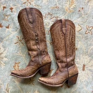 Women’s Ariat Casanova Western Boots Naturally Distressed Brown Size 6.5